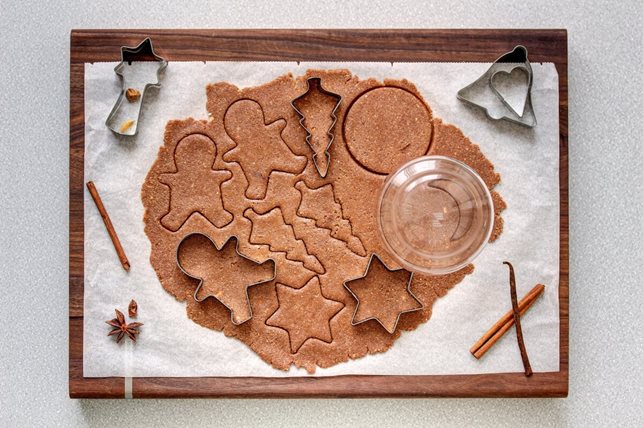 Gingerbread-cookies-2.jpg Gingerbread-cookies-2.jpg